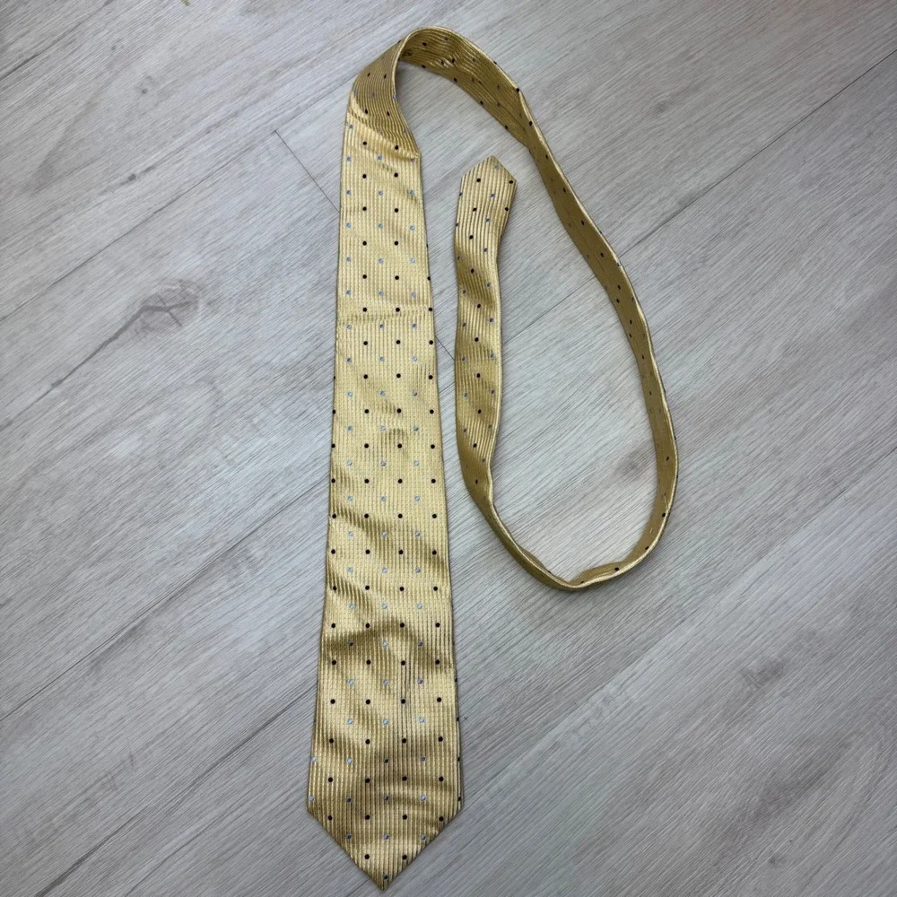 Tasso Elba Mens Gold  Blue Polka Dot Silk NeckTie‎ Handmade Formal Attire